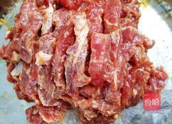 蘋果炒牛柳的做法圖解3