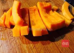 南瓜牛奶泥的做法图解1