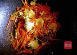 胡萝卜炒鸡蛋的做法图解4