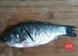 Illustration of how to make minced chili fish 1