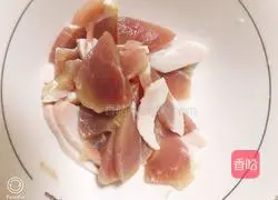 Illustration of how to make braised winter melon with bacon and shrimp skin 1