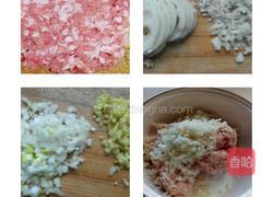 猪肉丸子的做法图解1