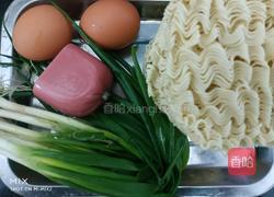 葱油拌面的做法图解1