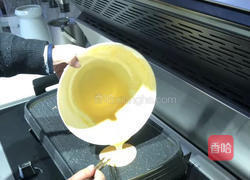 苹果鸡蛋饼，营养又健康的做法图解3