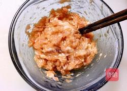 西芹猪肉水饺的做法图解2