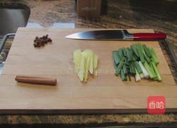 独家秘制家中常备凉菜『酱牛肉』的做法图解2