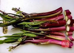 清炒红菜苔的做法图解1