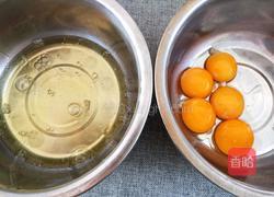 黑芝麻戚风蛋糕的做法图解4