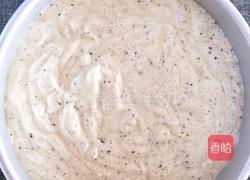 黑芝麻戚风蛋糕的做法图解10