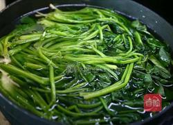 果仁菠菜的做法图解2