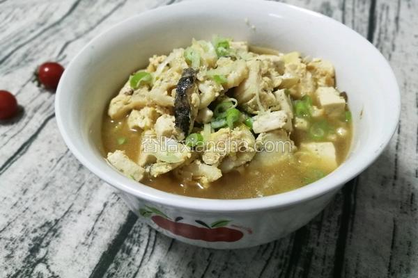 鳕鱼炖豆腐