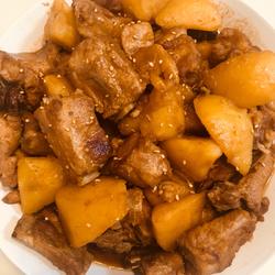 排骨炖土豆的做法[图]