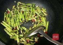 干煸四季豆的做法图解4