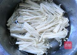 金针菇豆腐汤的做法图解6