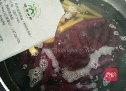 双色红薯条的做法图解2