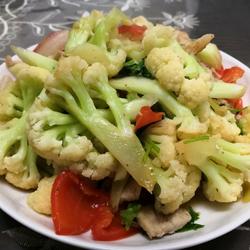 菜花炒肉的做法[图]