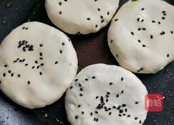 韭菜豆腐馅儿饼的做法图解11