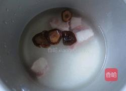 香菇排骨粥的做法图解2
