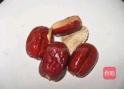 黑米红豆红枣粥的做法图解1