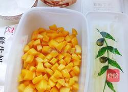 黄桃布丁的做法图解2