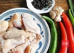 香辣鸡肉块的做法图解1