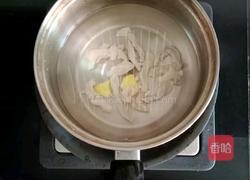 南瓜鸡肉面线 (宝宝辅食)的做法图解2