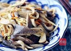 白菜炒平菇的做法图解10