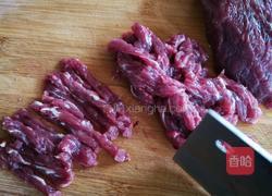 手工甩打牛肉羹的做法图解3