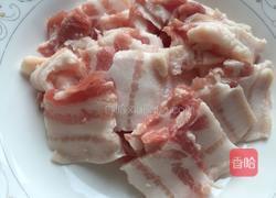 黄豆芽炒肉的做法图解2