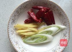 黄豆芽炒肉的做法图解4