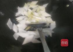 白萝卜香干炒五花肉的做法图解5