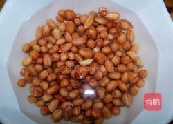 麻辣香酒鬼花生的做法图解2