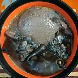 黑木耳炖鸡汤的做法[图]