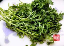 茼蒿丸子的做法图解1