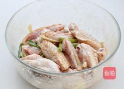 菠萝咕咾鸡翅的做法图解3