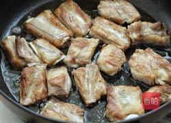 红烧排骨炖土豆的做法图解4