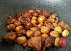 板栗烧鸡翅的做法图解14