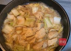 白菜炖冻豆腐的做法图解2