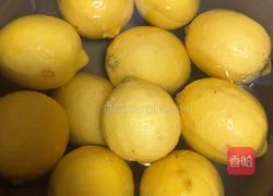 百香果柠檬蜂蜜的做法图解2