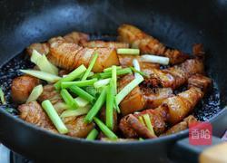 红烧肉炖萝卜的做法图解7