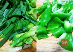 青蒜回锅肉的做法图解4