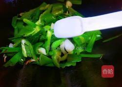 青蒜回锅肉的做法图解11