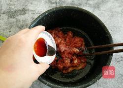 东北酸菜猪肉饺子的做法图解8