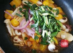  墨鱼炒白粿的做法图解6