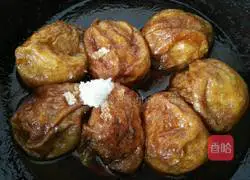 Illustration of Wuxi meat stuffed with gluten 11