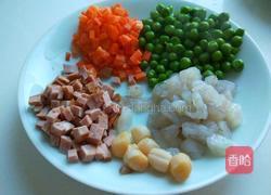 新文美食 扇贝虾仁蛋炒饭的做法图解4