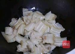 大蒜炒回锅肉的做法图解4