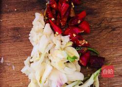 香辣包菜的做法图解2
