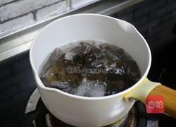 西芹炒木耳的做法图解4