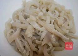 辣椒炒猪皮的做法图解3